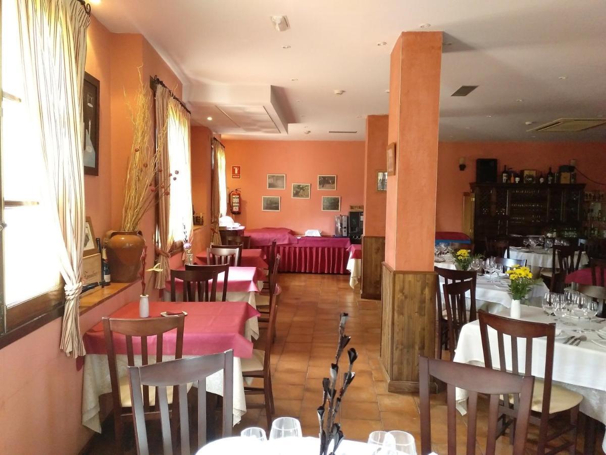 Hotel Rural Carlos I Garganta la Olla Luaran gambar