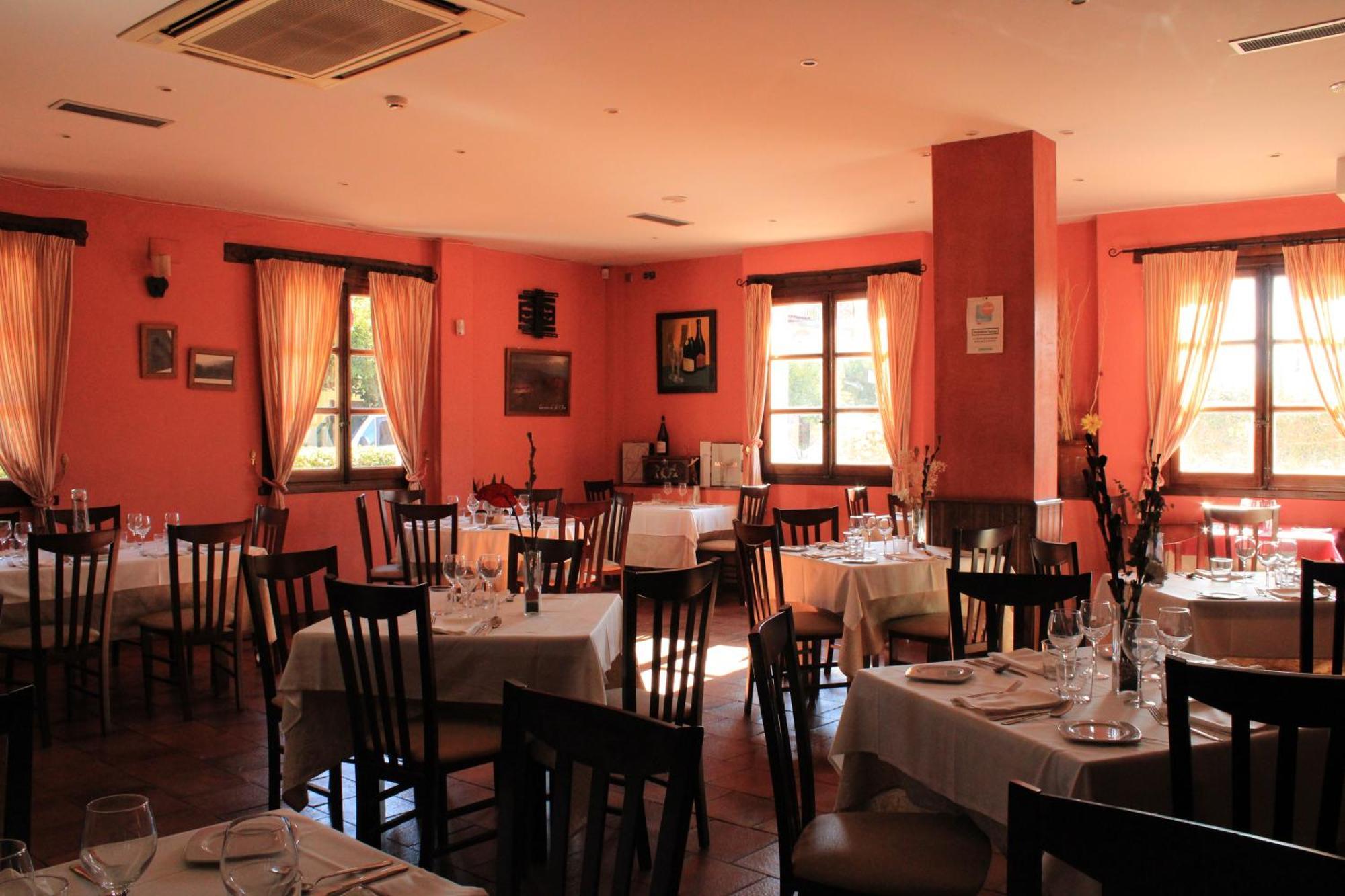 Hotel Rural Carlos I Garganta la Olla Luaran gambar